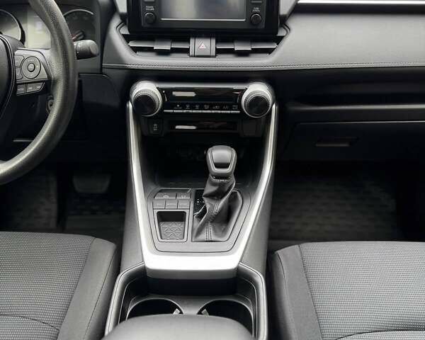 Красный Тойота РАВ 4, объемом двигателя 2.49 л и пробегом 69 тыс. км за 21500 $, фото 14 на Automoto.ua