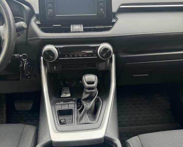 Красный Тойота РАВ 4, объемом двигателя 2.49 л и пробегом 70 тыс. км за 21400 $, фото 20 на Automoto.ua