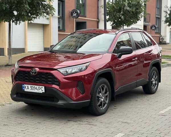 Красный Тойота РАВ 4, объемом двигателя 2.49 л и пробегом 69 тыс. км за 21500 $, фото 4 на Automoto.ua