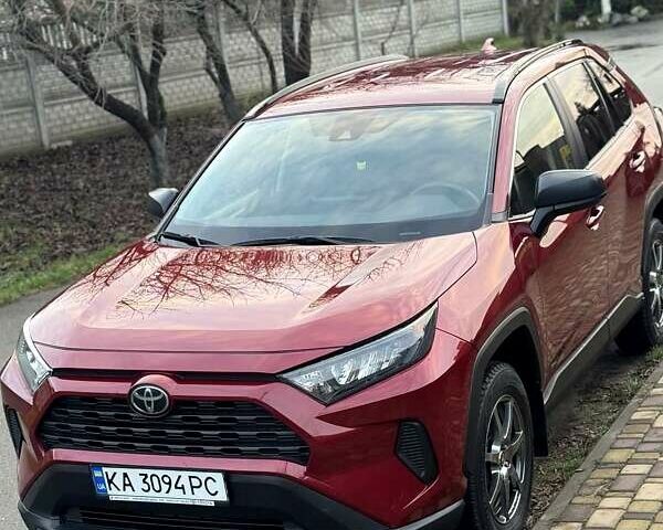 Красный Тойота РАВ 4, объемом двигателя 2.49 л и пробегом 70 тыс. км за 21400 $, фото 1 на Automoto.ua