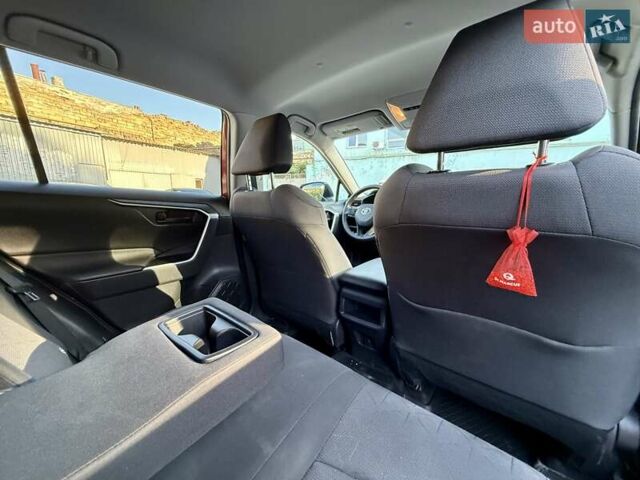 Червоний Тойота РАВ 4, об'ємом двигуна 2.49 л та пробігом 130 тис. км за 21799 $, фото 22 на Automoto.ua