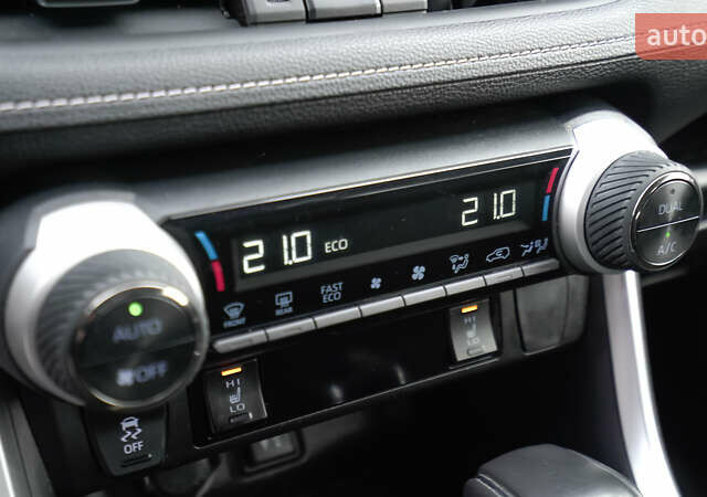 Красный Тойота РАВ 4, объемом двигателя 2.49 л и пробегом 72 тыс. км за 30135 $, фото 21 на Automoto.ua