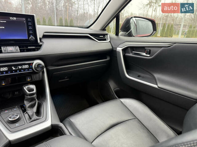 Красный Тойота РАВ 4, объемом двигателя 2.49 л и пробегом 79 тыс. км за 30000 $, фото 19 на Automoto.ua