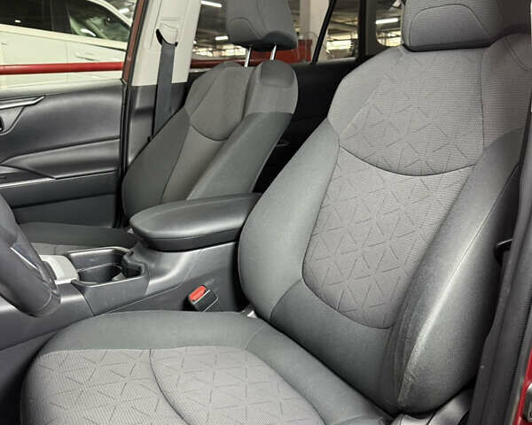 Красный Тойота РАВ 4, объемом двигателя 1.99 л и пробегом 68 тыс. км за 24900 $, фото 19 на Automoto.ua