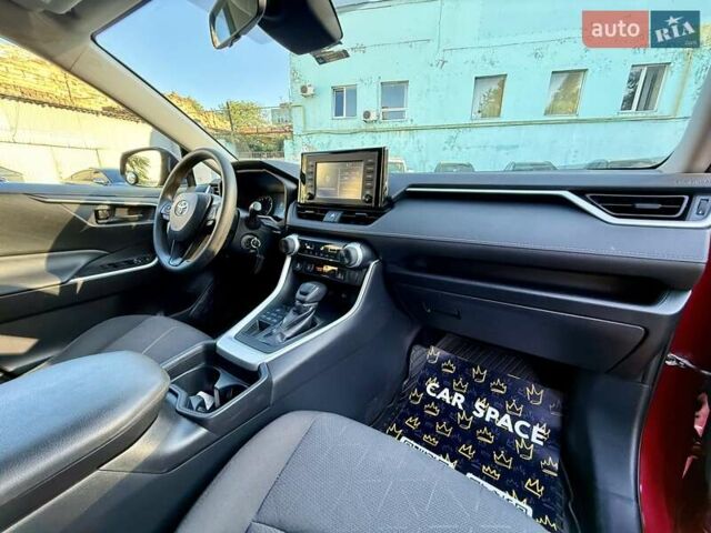 Червоний Тойота РАВ 4, об'ємом двигуна 2.49 л та пробігом 130 тис. км за 21799 $, фото 19 на Automoto.ua