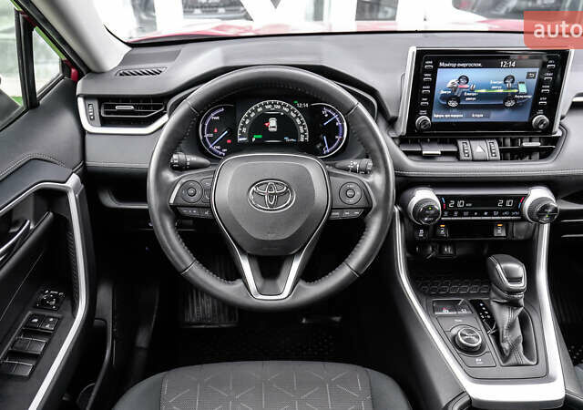 Красный Тойота РАВ 4, объемом двигателя 2.49 л и пробегом 72 тыс. км за 30135 $, фото 8 на Automoto.ua