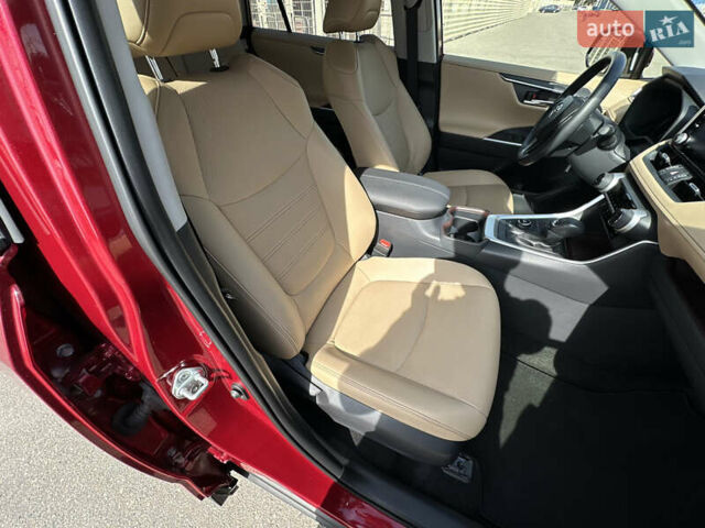 Красный Тойота РАВ 4, объемом двигателя 1.99 л и пробегом 12 тыс. км за 33800 $, фото 86 на Automoto.ua