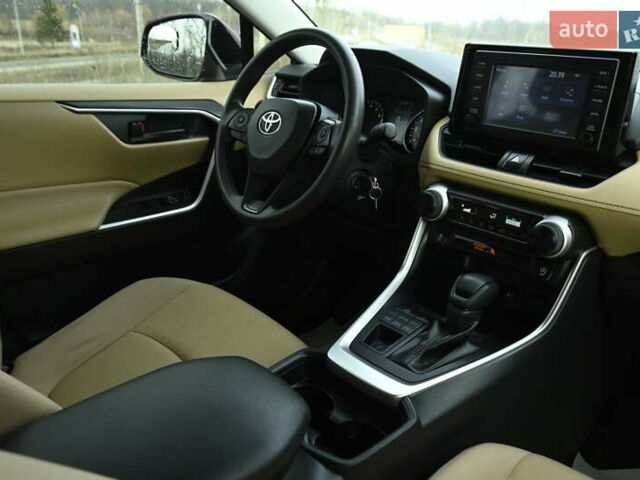 Красный Тойота РАВ 4, объемом двигателя 2.49 л и пробегом 65 тыс. км за 24500 $, фото 46 на Automoto.ua