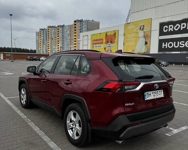 Красный Тойота РАВ 4, объемом двигателя 1.99 л и пробегом 138 тыс. км за 24400 $, фото 4 на Automoto.ua