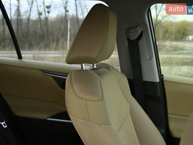 Красный Тойота РАВ 4, объемом двигателя 2.49 л и пробегом 65 тыс. км за 24500 $, фото 49 на Automoto.ua