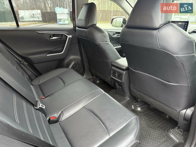 Красный Тойота РАВ 4, объемом двигателя 2.49 л и пробегом 79 тыс. км за 30000 $, фото 24 на Automoto.ua