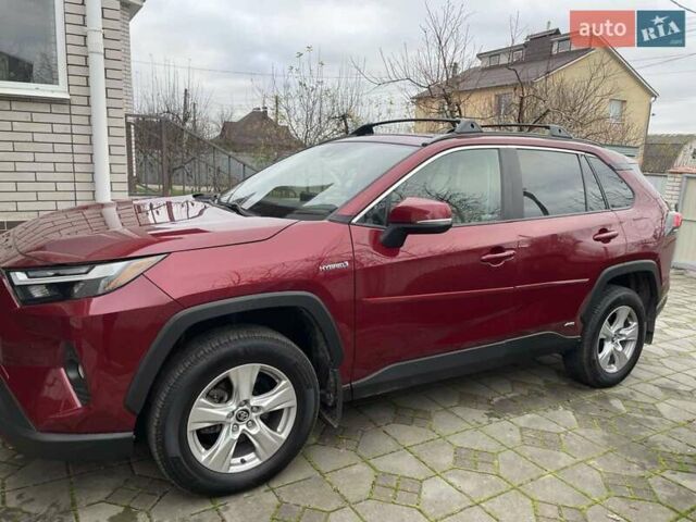 Червоний Тойота РАВ 4, об'ємом двигуна 2.49 л та пробігом 61 тис. км за 31869 $, фото 2 на Automoto.ua