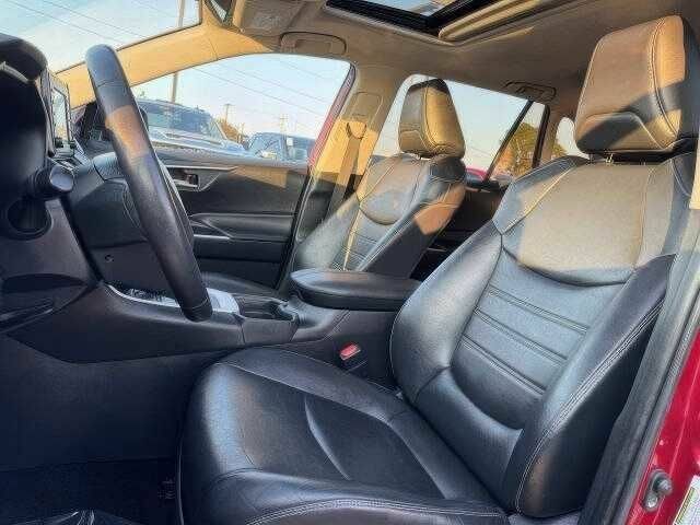 Красный Тойота РАВ 4, объемом двигателя 2.5 л и пробегом 69 тыс. км за 284 $, фото 10 на Automoto.ua