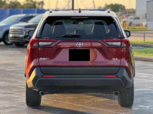 Красный Тойота РАВ 4, объемом двигателя 2.5 л и пробегом 69 тыс. км за 284 $, фото 4 на Automoto.ua