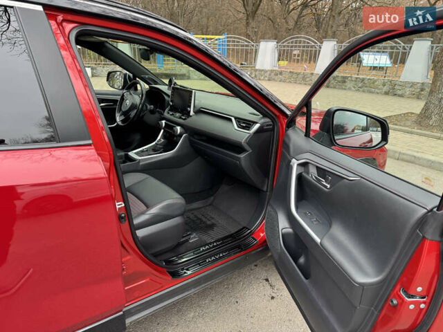Красный Тойота РАВ 4, объемом двигателя 2.49 л и пробегом 85 тыс. км за 40000 $, фото 8 на Automoto.ua