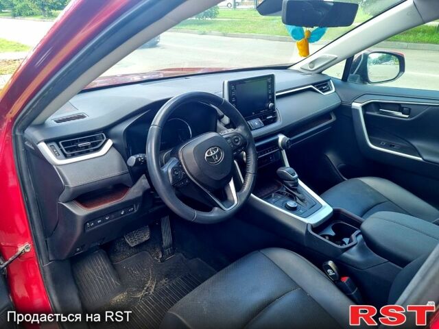 Красный Тойота РАВ 4, объемом двигателя 2.5 л и пробегом 20 тыс. км за 29000 $, фото 2 на Automoto.ua