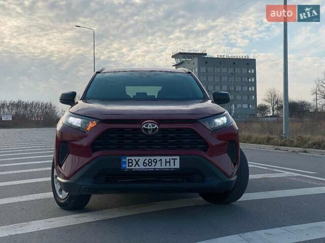 Красный Тойота РАВ 4, объемом двигателя 2.49 л и пробегом 30 тыс. км за 25000 $, фото 2 на Automoto.ua