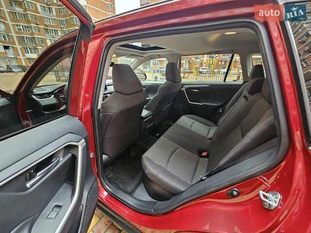 Червоний Тойота РАВ 4, об'ємом двигуна 2.49 л та пробігом 92 тис. км за 30800 $, фото 17 на Automoto.ua