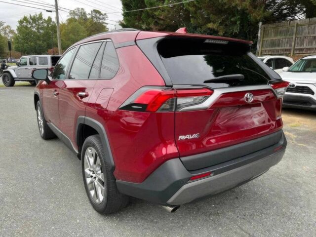 Красный Тойота РАВ 4, объемом двигателя 2.5 л и пробегом 10 тыс. км за 11800 $, фото 2 на Automoto.ua