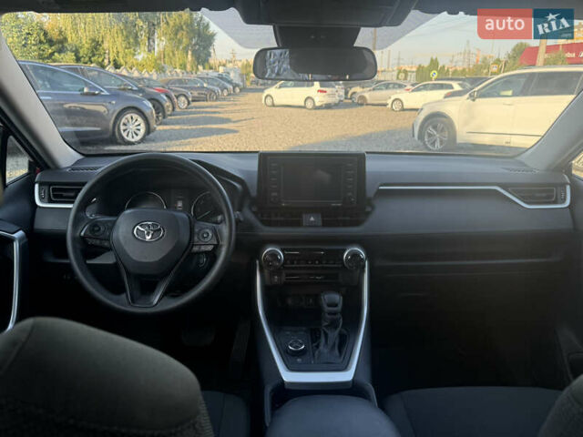 Красный Тойота РАВ 4, объемом двигателя 2.49 л и пробегом 96 тыс. км за 27000 $, фото 8 на Automoto.ua