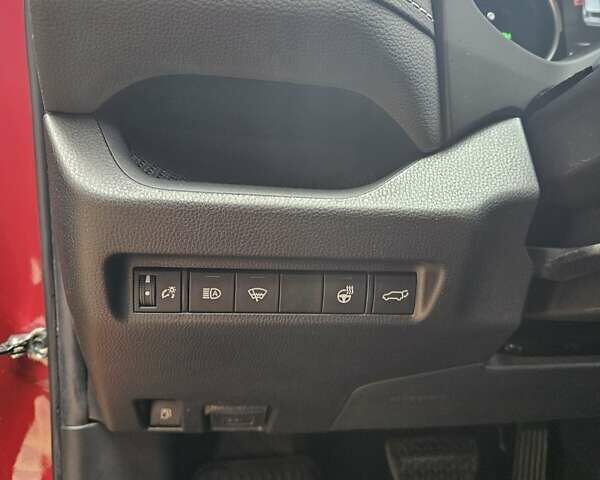 Червоний Тойота РАВ 4, об'ємом двигуна 2.49 л та пробігом 92 тис. км за 30800 $, фото 16 на Automoto.ua