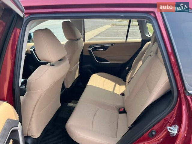 Красный Тойота РАВ 4, объемом двигателя 2.49 л и пробегом 90 тыс. км за 17000 $, фото 6 на Automoto.ua