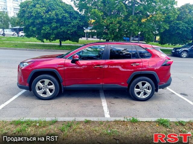 Красный Тойота РАВ 4, объемом двигателя 2.5 л и пробегом 20 тыс. км за 29000 $, фото 1 на Automoto.ua