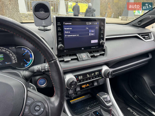 Красный Тойота РАВ 4, объемом двигателя 2.49 л и пробегом 85 тыс. км за 40000 $, фото 18 на Automoto.ua