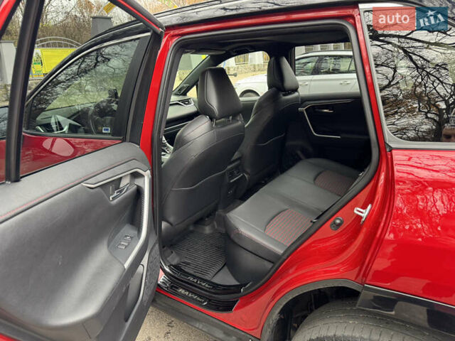 Красный Тойота РАВ 4, объемом двигателя 2.49 л и пробегом 85 тыс. км за 40000 $, фото 13 на Automoto.ua