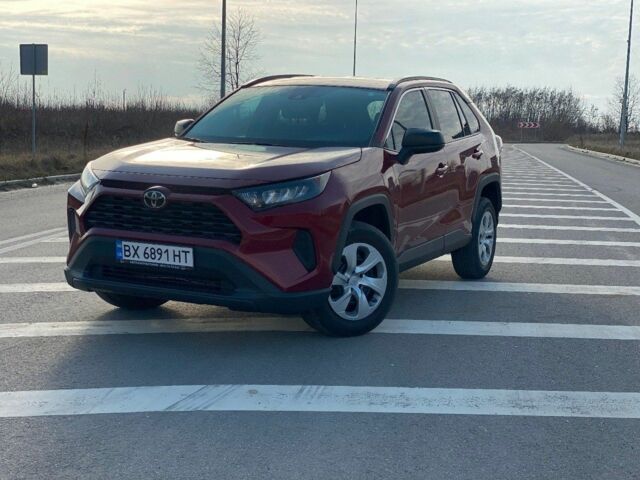 Красный Тойота РАВ 4, объемом двигателя 2.5 л и пробегом 27 тыс. км за 26000 $, фото 2 на Automoto.ua