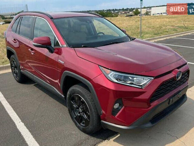 Красный Тойота РАВ 4, объемом двигателя 2.49 л и пробегом 90 тыс. км за 17000 $, фото 1 на Automoto.ua