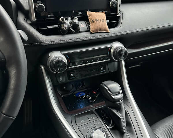 Червоний Тойота РАВ 4, об'ємом двигуна 2.5 л та пробігом 26 тис. км за 36000 $, фото 34 на Automoto.ua