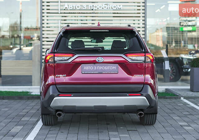 Красный Тойота РАВ 4, объемом двигателя 2.49 л и пробегом 29 тыс. км за 36465 $, фото 3 на Automoto.ua