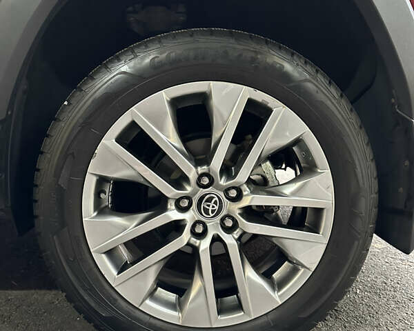 Червоний Тойота РАВ 4, об'ємом двигуна 2.5 л та пробігом 26 тис. км за 36000 $, фото 11 на Automoto.ua