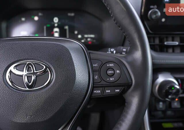 Красный Тойота РАВ 4, объемом двигателя 2.49 л и пробегом 29 тыс. км за 36465 $, фото 19 на Automoto.ua