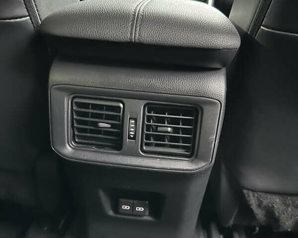 Червоний Тойота РАВ 4, об'ємом двигуна 2.5 л та пробігом 26 тис. км за 36000 $, фото 44 на Automoto.ua