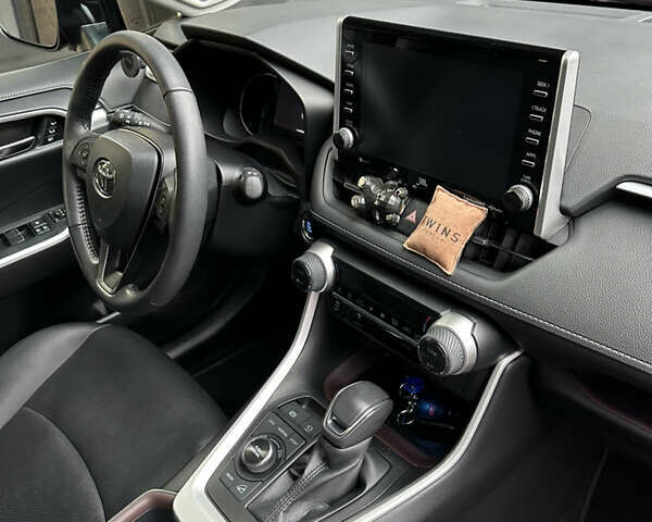 Червоний Тойота РАВ 4, об'ємом двигуна 2.5 л та пробігом 26 тис. км за 36000 $, фото 48 на Automoto.ua