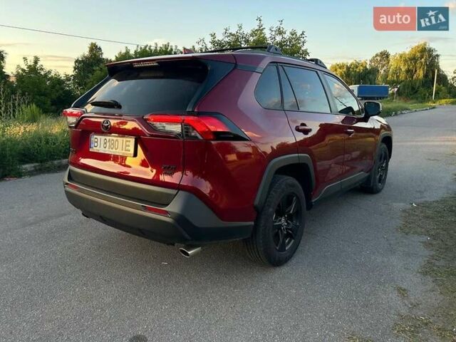 Красный Тойота РАВ 4, объемом двигателя 2.49 л и пробегом 43 тыс. км за 30000 $, фото 1 на Automoto.ua