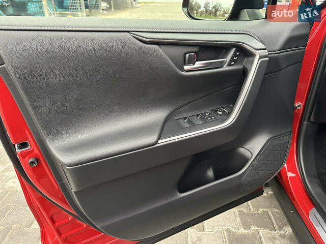 Красный Тойота РАВ 4, объемом двигателя 2.49 л и пробегом 22 тыс. км за 45600 $, фото 31 на Automoto.ua