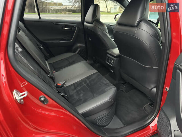 Красный Тойота РАВ 4, объемом двигателя 2.49 л и пробегом 22 тыс. км за 45600 $, фото 54 на Automoto.ua