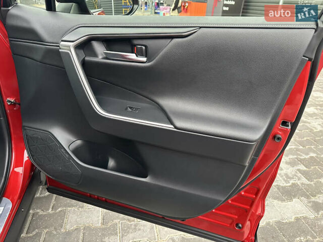 Красный Тойота РАВ 4, объемом двигателя 2.49 л и пробегом 22 тыс. км за 45600 $, фото 55 на Automoto.ua