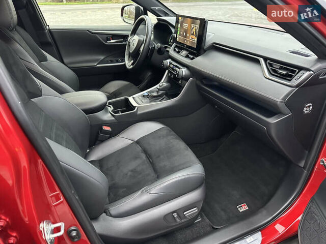 Красный Тойота РАВ 4, объемом двигателя 2.49 л и пробегом 22 тыс. км за 45600 $, фото 56 на Automoto.ua