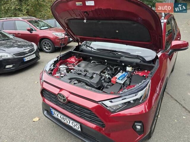 Червоний Тойота РАВ 4, об'ємом двигуна 2.49 л та пробігом 2 тис. км за 34900 $, фото 5 на Automoto.ua