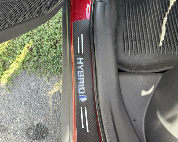 Красный Тойота РАВ 4, объемом двигателя 2.49 л и пробегом 19 тыс. км за 37000 $, фото 29 на Automoto.ua