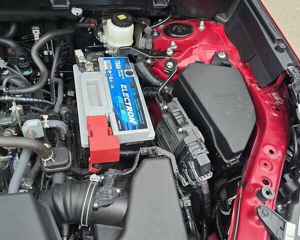 Червоний Тойота РАВ 4, об'ємом двигуна 2.49 л та пробігом 2 тис. км за 34900 $, фото 3 на Automoto.ua