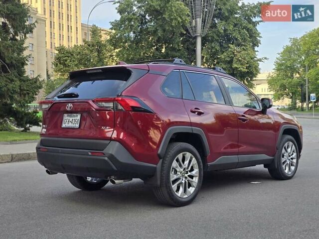 Червоний Тойота РАВ 4, об'ємом двигуна 2.49 л та пробігом 2 тис. км за 34900 $, фото 10 на Automoto.ua