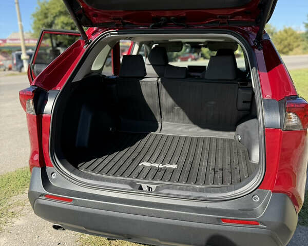 Красный Тойота РАВ 4, объемом двигателя 2.49 л и пробегом 19 тыс. км за 37000 $, фото 25 на Automoto.ua