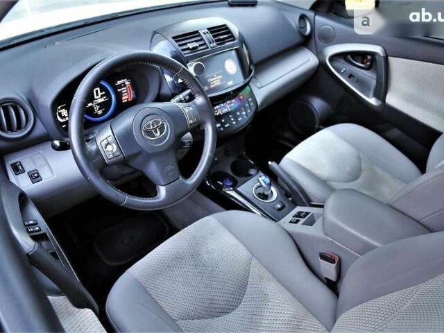 Тойота РАВ 4, об'ємом двигуна 0 л та пробігом 175 тис. км за 16000 $, фото 12 на Automoto.ua