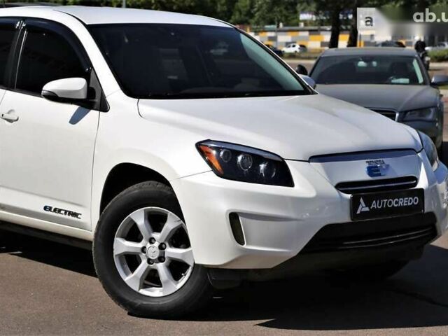 Тойота РАВ 4, об'ємом двигуна 0 л та пробігом 175 тис. км за 16000 $, фото 3 на Automoto.ua