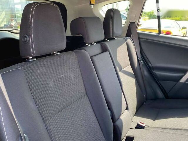 Тойота РАВ 4, объемом двигателя 0 л и пробегом 87 тыс. км за 21000 $, фото 21 на Automoto.ua